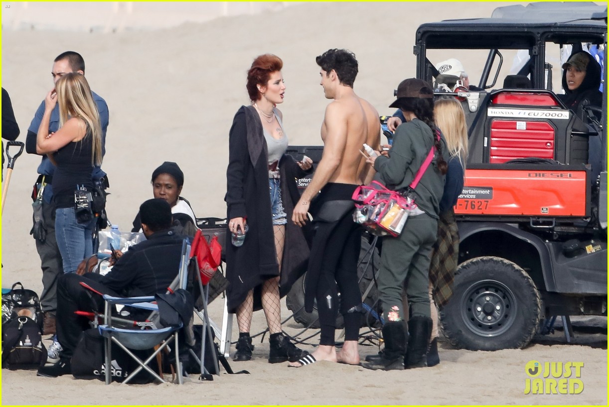 bella thorne hits the beach with shirtless carter jenkins famous in love 38