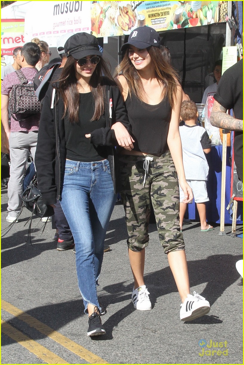 victoria justice developing own show farmers market 04