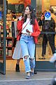 courtney eaton gets in christmas shopping 01