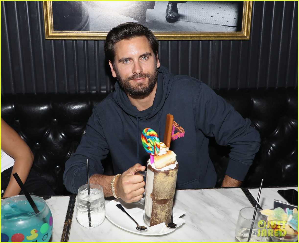 scott disick sofia richie kiss for the cameras at art basel 19