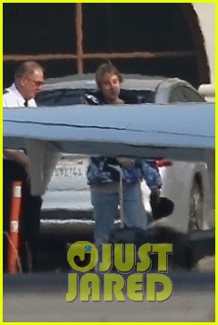selena gomez justin bieber jet out of town together 03