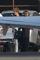 selena gomez justin bieber jet out of town together 05