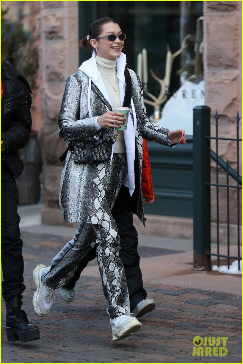 bella hadid shows off her incredible style in aspen 07