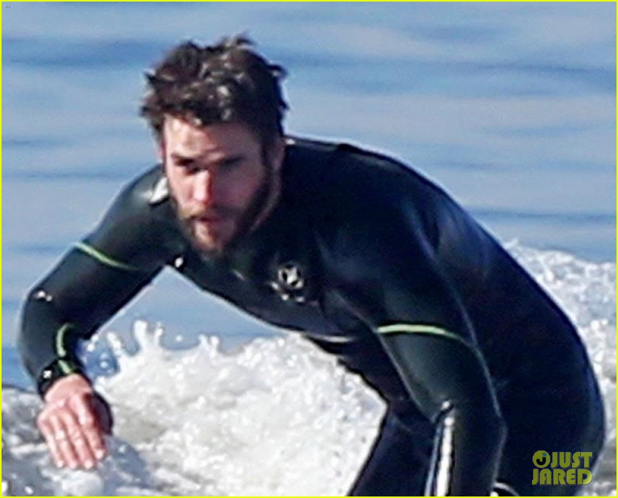 liam hemsworth gets shirtless after surfing in malibu see pics 09