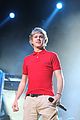niall horan thinks he was once the worst dressed man 03