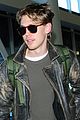 vanessa hudgens austin butler fly back to la after second act wrap 06