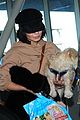 vanessa hudgens austin butler fly back to la after second act wrap 08