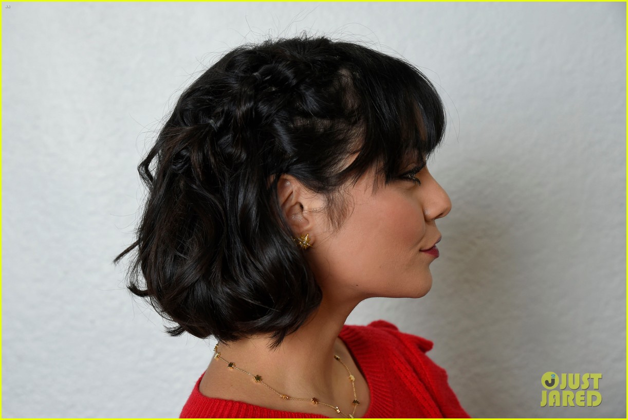 vanessa hudgens shows off new holiday look with joicos hair shake 31