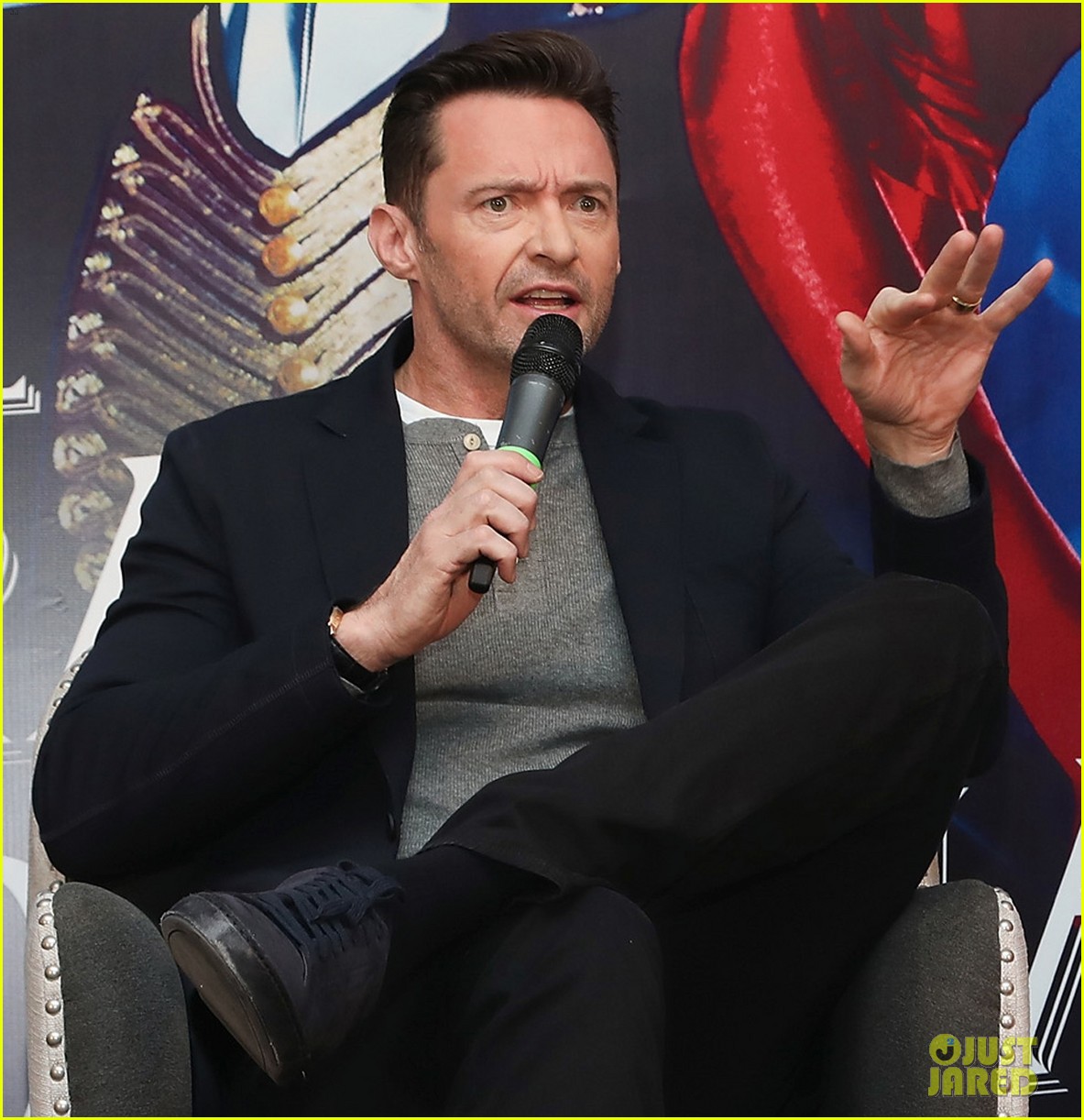 hugh jackman and zendaya promote the greatest showman in mexico city 03