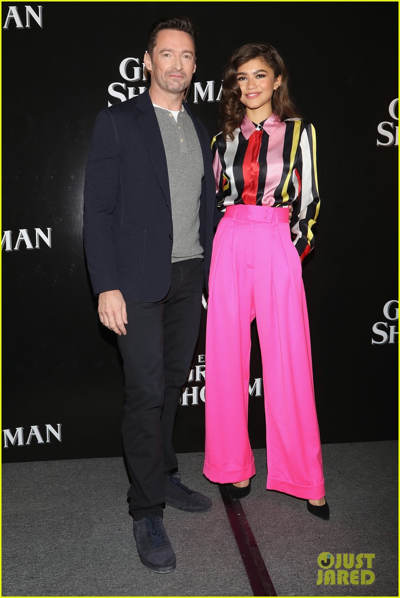 hugh jackman and zendaya promote the greatest showman in mexico city 07