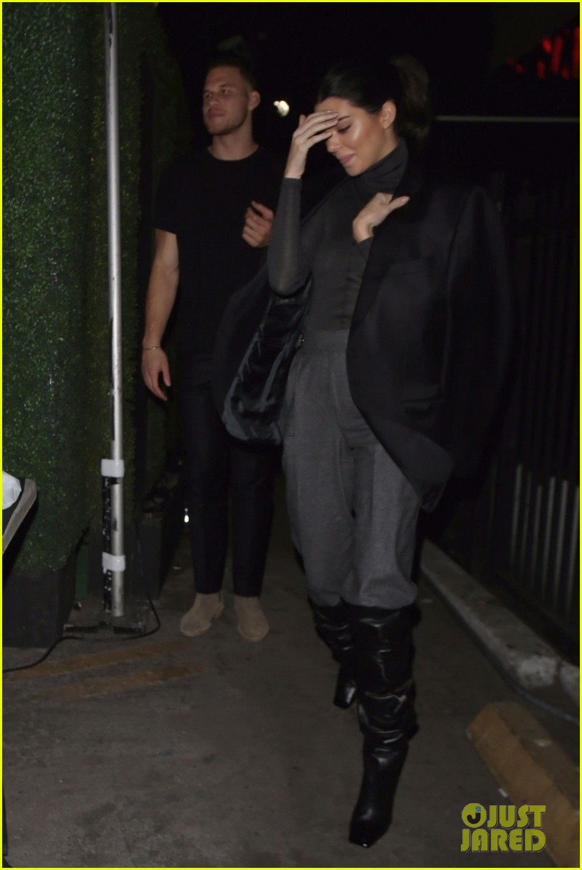 kendall jenner wears blake griffins coat during night out in la 07