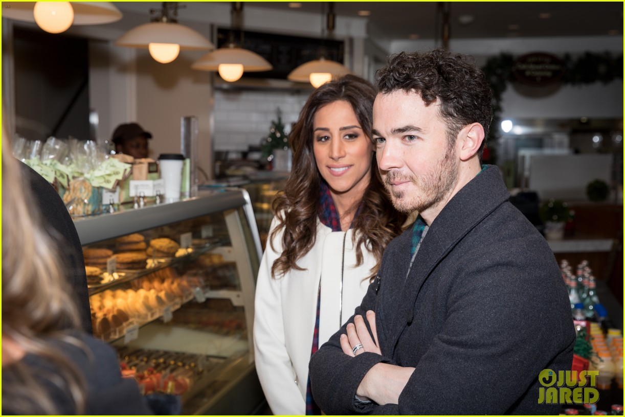 kevin jonas danielle jonas ben sherman taxis sophie join family quotes 17