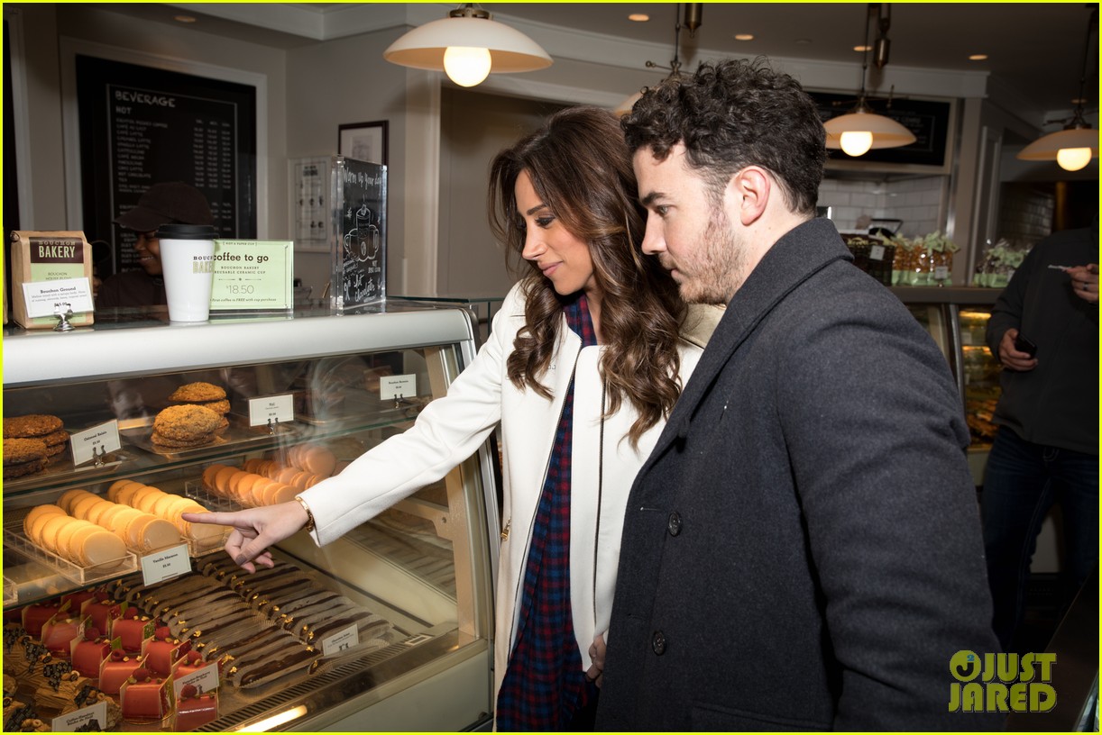 kevin jonas danielle jonas ben sherman taxis sophie join family quotes 26