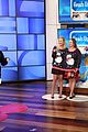 anna kendrick borrowed anna camps bra off her back for ellen appearance 06
