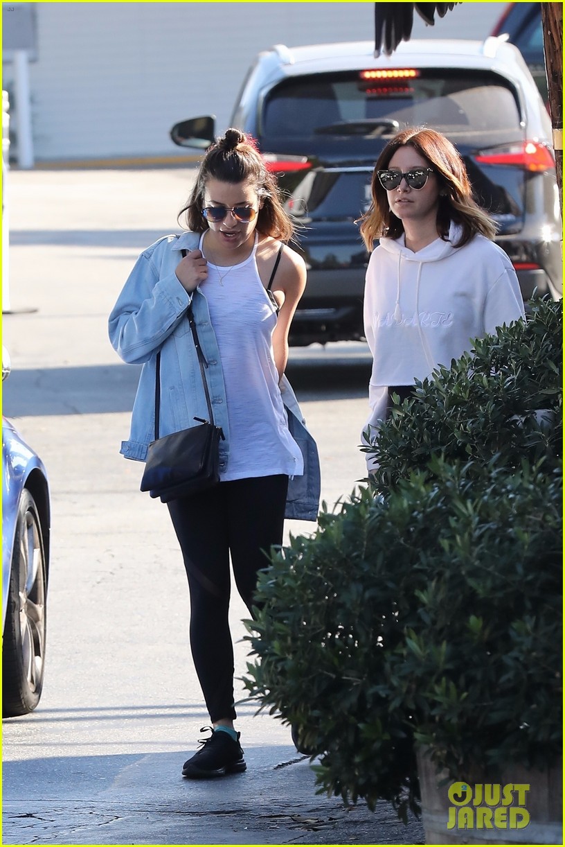 lea michele ashley tisdale hang out sunday 01