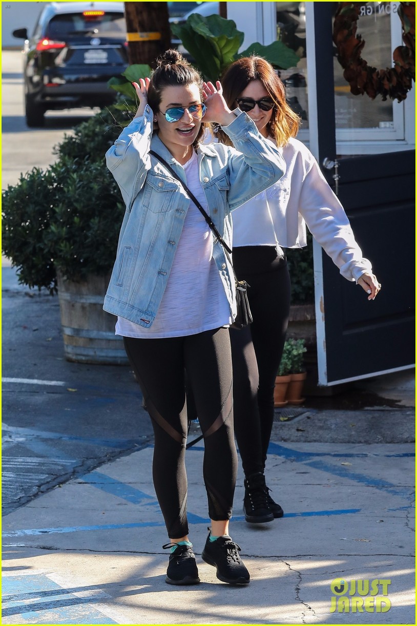 lea michele ashley tisdale hang out sunday 02