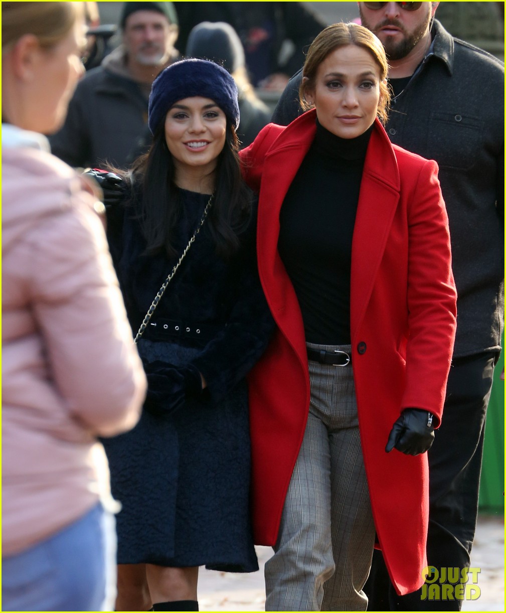 jennifer lopez and vanessa hudgens look chic on second act set 10