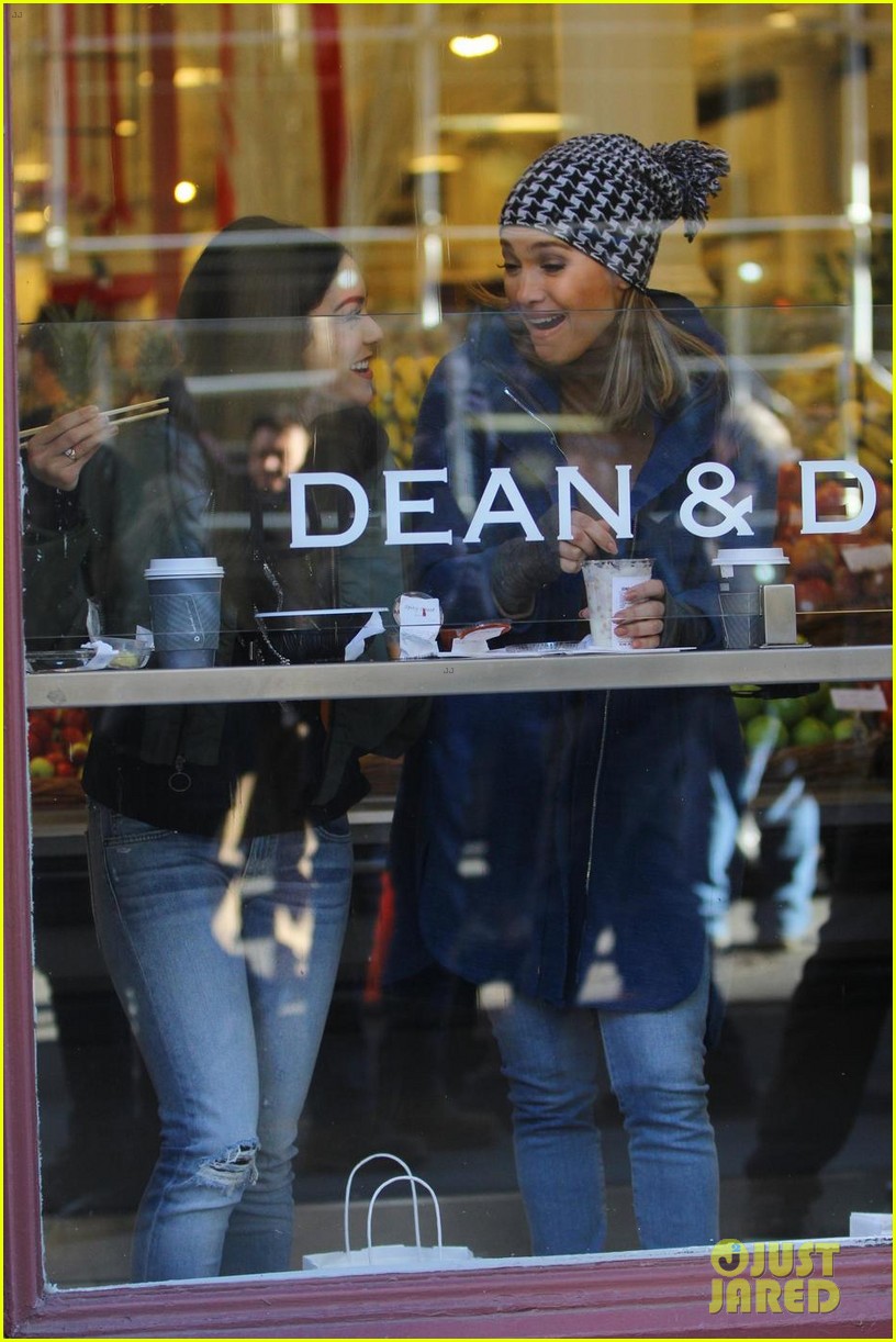 jennifer lopez and vanessa hudgens share a laugh at nyc cafe 11