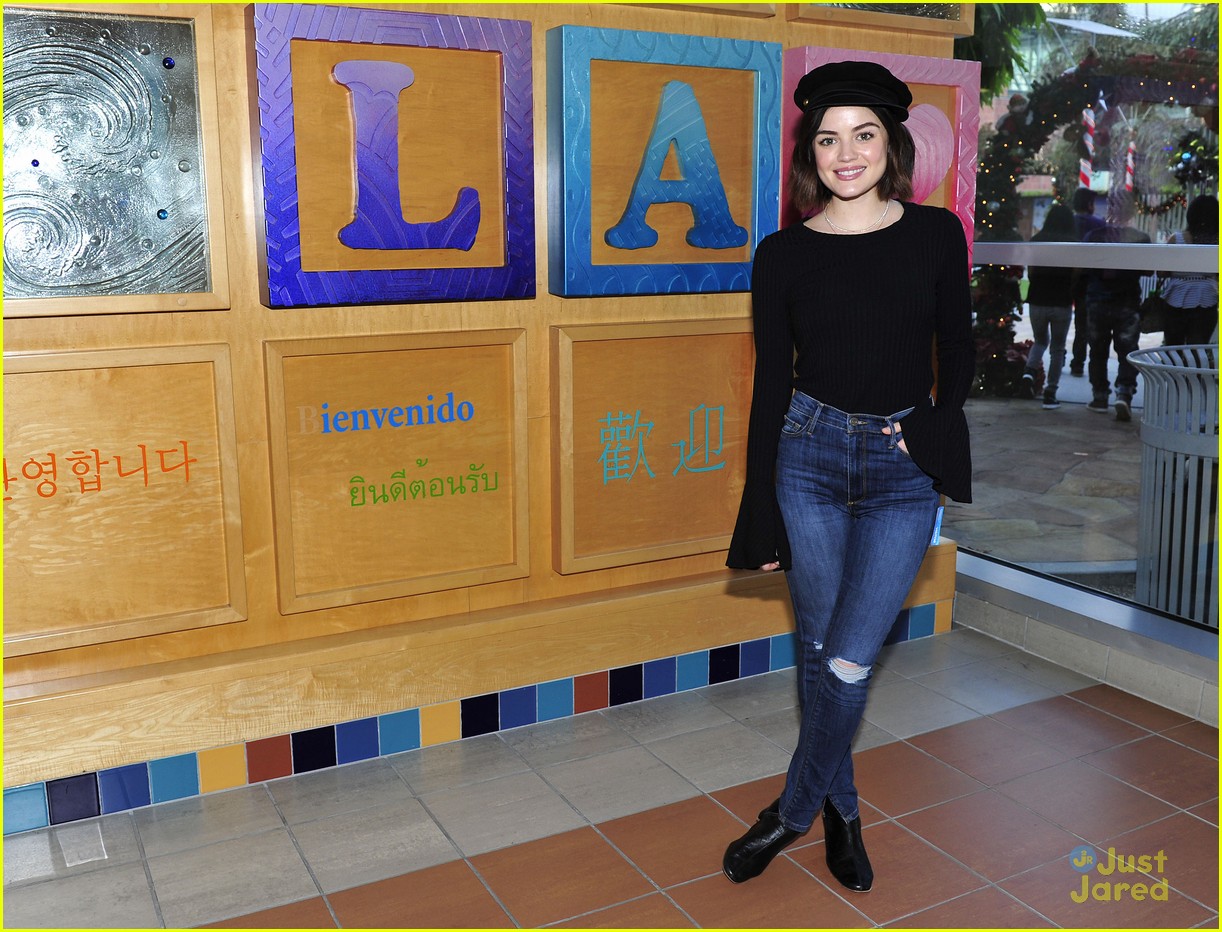 lucy hale chla visit laura french fries 07