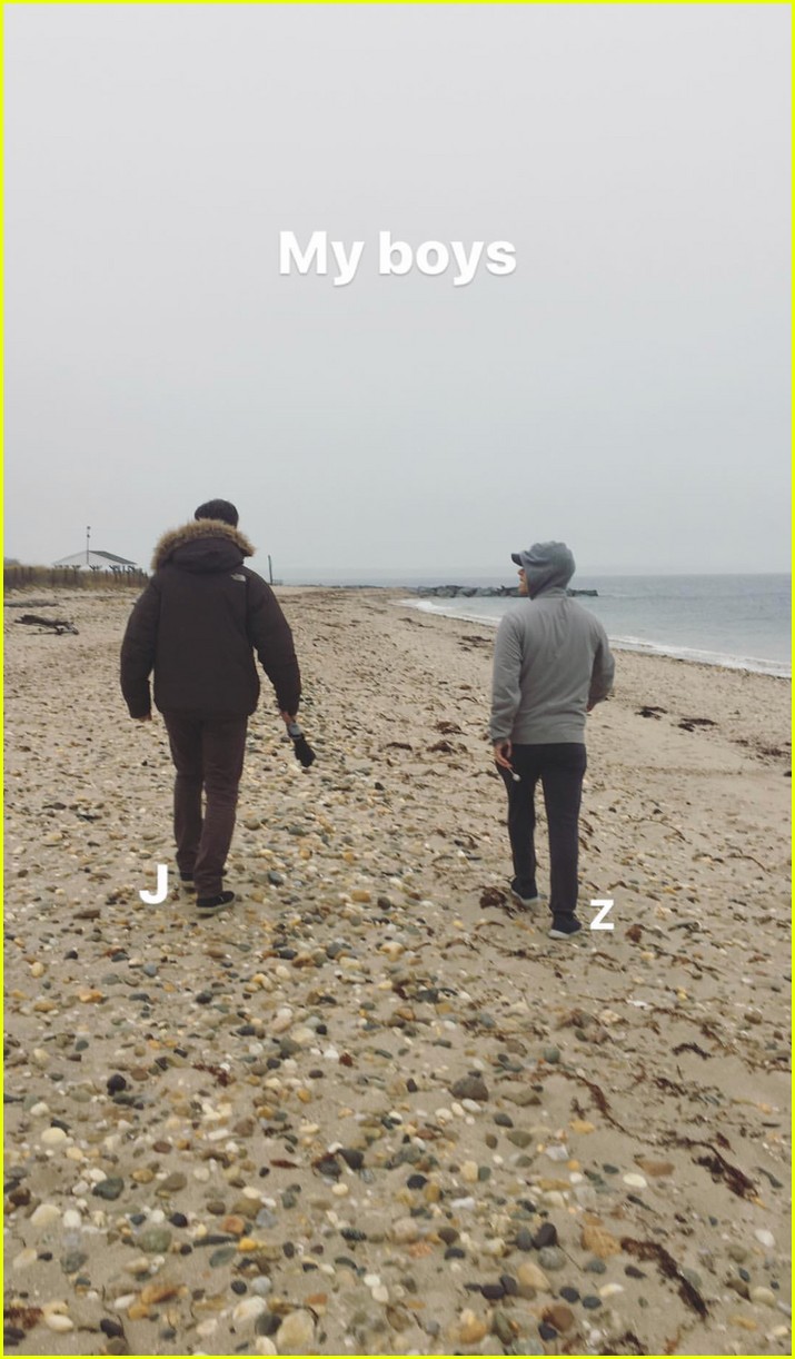 lea michele is spending the holidays with jonathan groff zandy reich 08