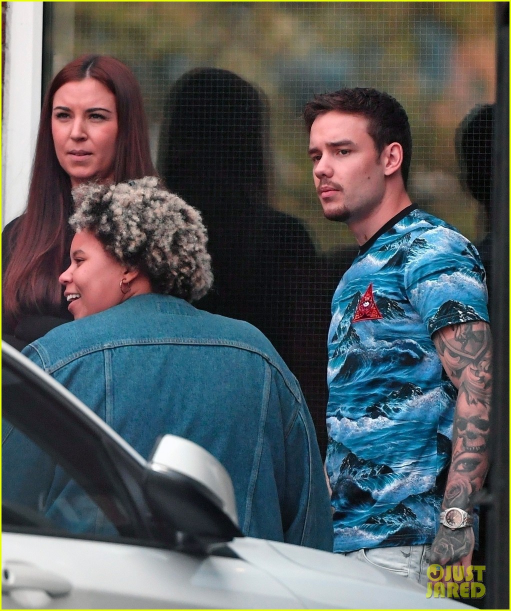 liam payne shows off his tropical style while out in london 03