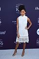 yara shahidi and shay mitchell team up for thrs women in entertainment breakfast 05
