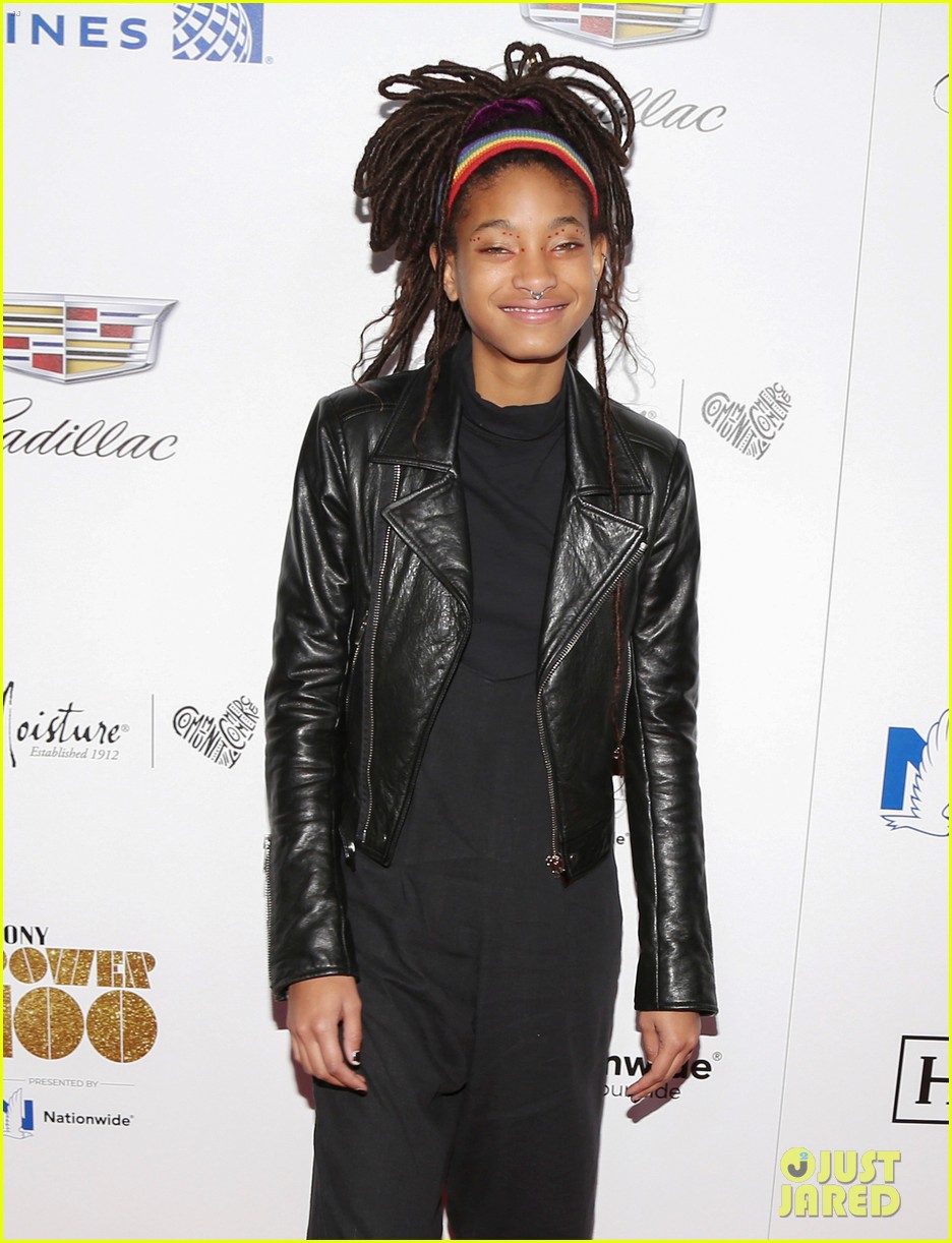 willlow smith attends ebony power 100 gala in beverly hills 05