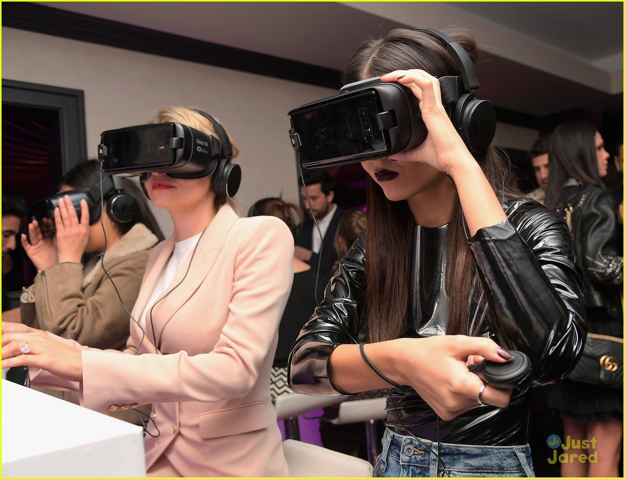 victoria justice madison reed samsung nyx event 10