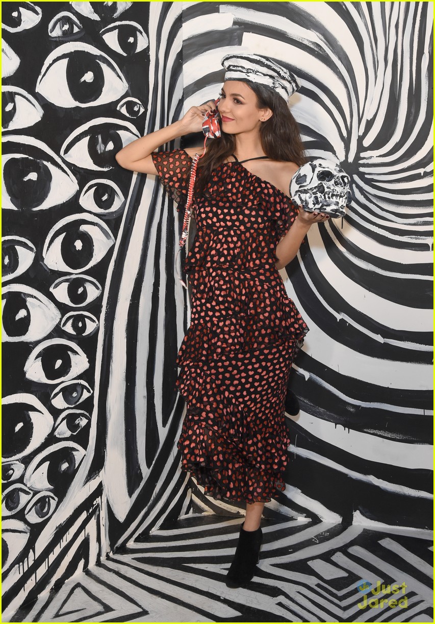 victoria justice lilly singh 29rooms music coming 18