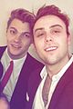 ariel winter shares romantic photos from christmas with boyfriend levi meaden 07