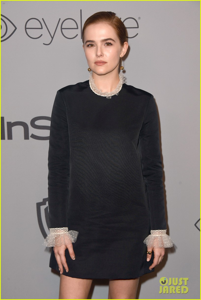zoey deutch joins halston sage kaitlyn dever at instyle golden globe after party 07