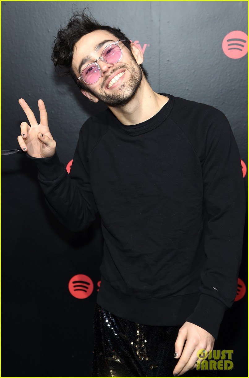 ansel elgort khalid alessia cara and more attend spotifys nest new artist party 02