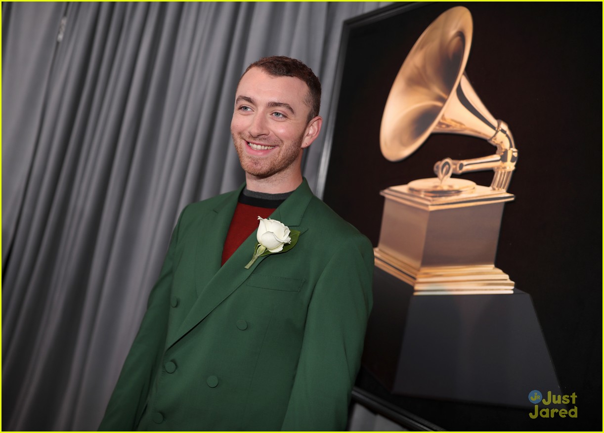 grammys 2018 white roses meaning 03