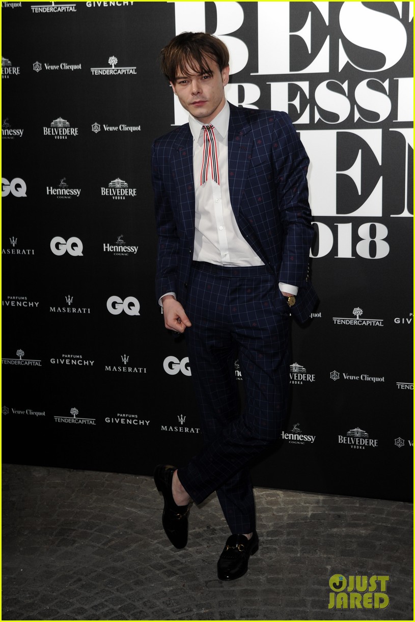 charlie heaton patrick gibson look so stylish at gq best dressed event 06