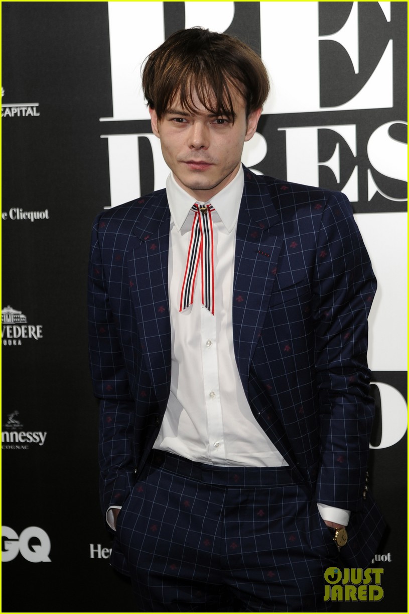 charlie heaton patrick gibson look so stylish at gq best dressed event 10