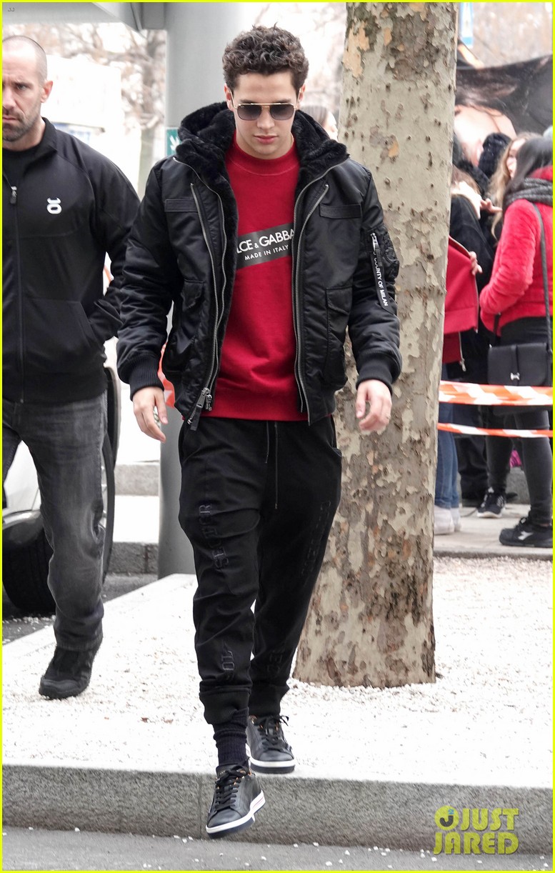 austin mahone steps out after walking in first fashion show 04