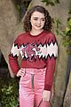 maisie williams dolls up in pink for early man premiere 09