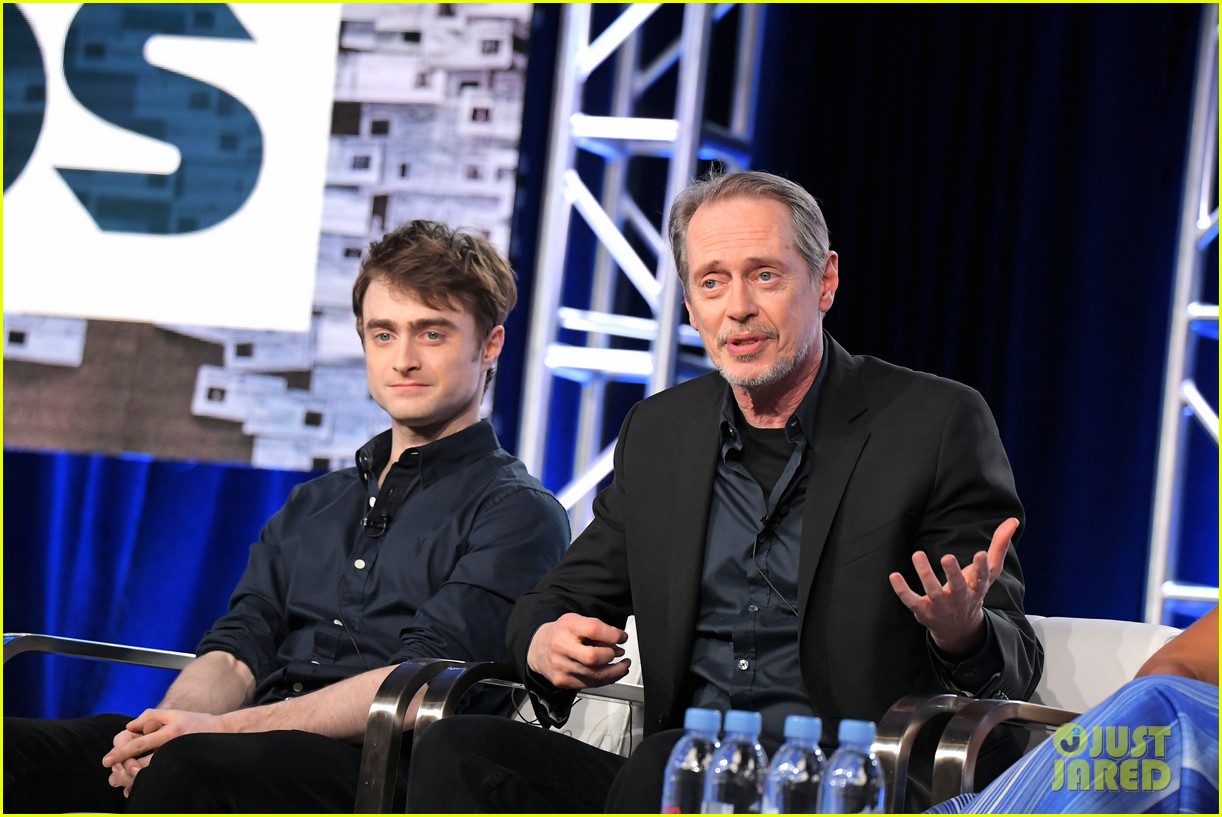 daniel radcliffe and steve buscemi bring miracle workers to winter tca tour 2018 01