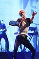 troye sivan performs new songs on saturday night live 01