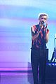 troye sivan performs new songs on saturday night live 04