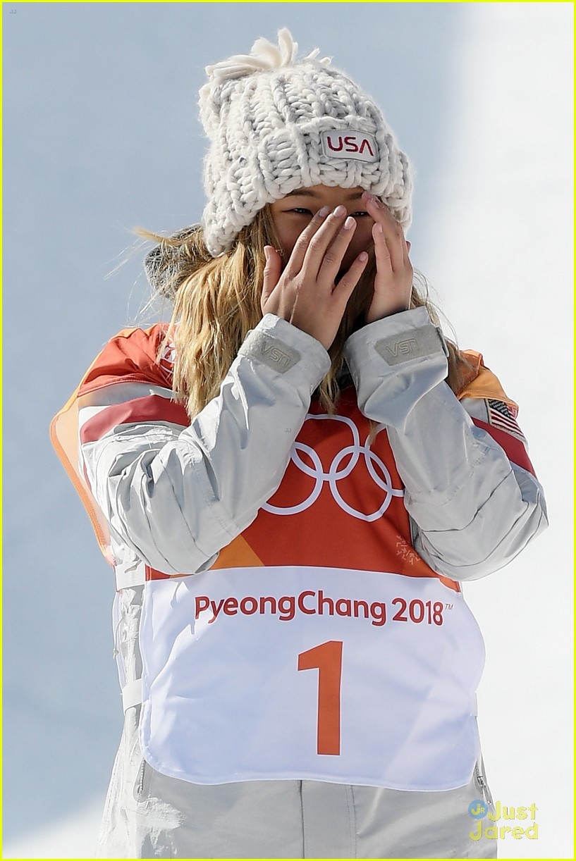 chloe kim gold medal olympics cry tweets 03