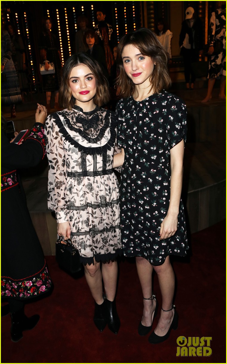 isla fisher natalia dyer and lucy hale are fierce in floral at kate spade nyfw presentation 03