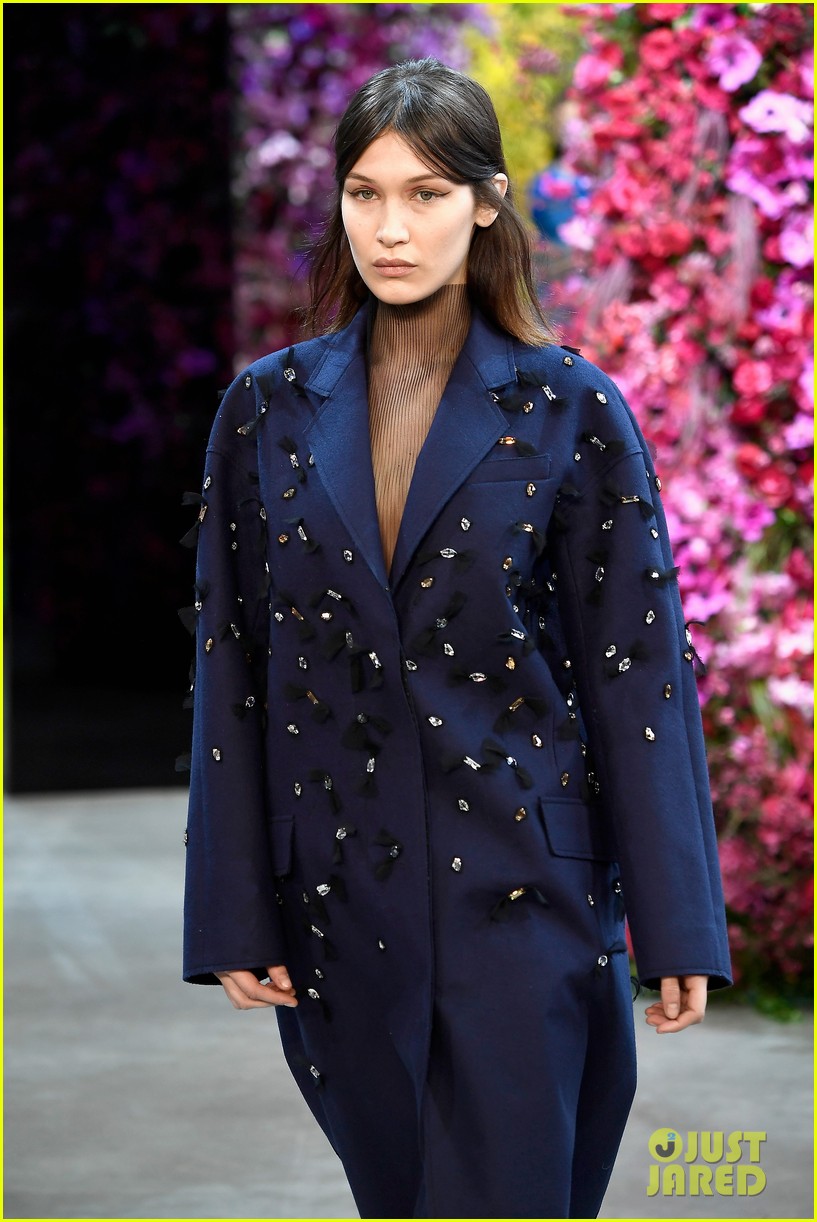 bella hadid walks in first new york fashion week 2018 show for jason wu 10