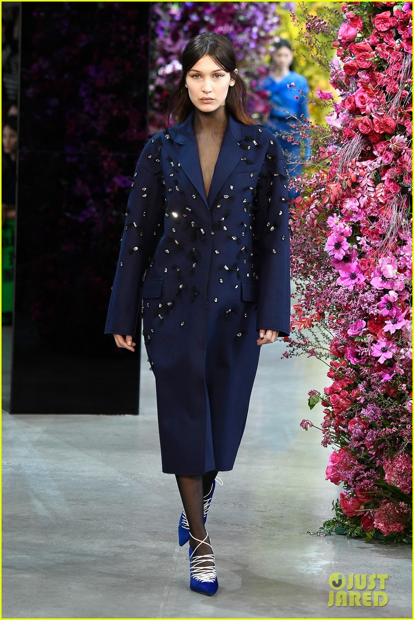 bella hadid walks in first new york fashion week 2018 show for jason wu 13