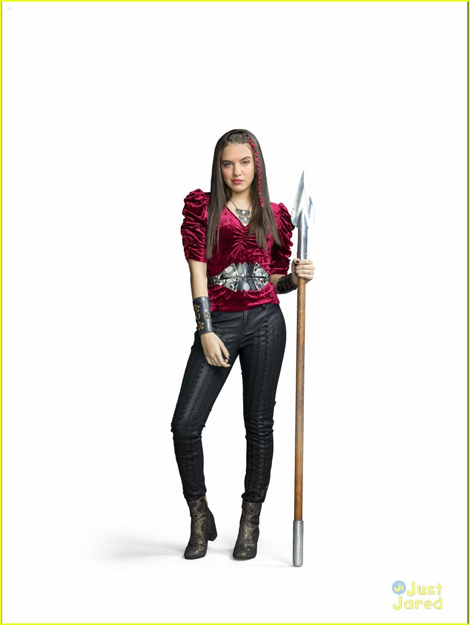 lilimar fun facts about sage knight squad 04