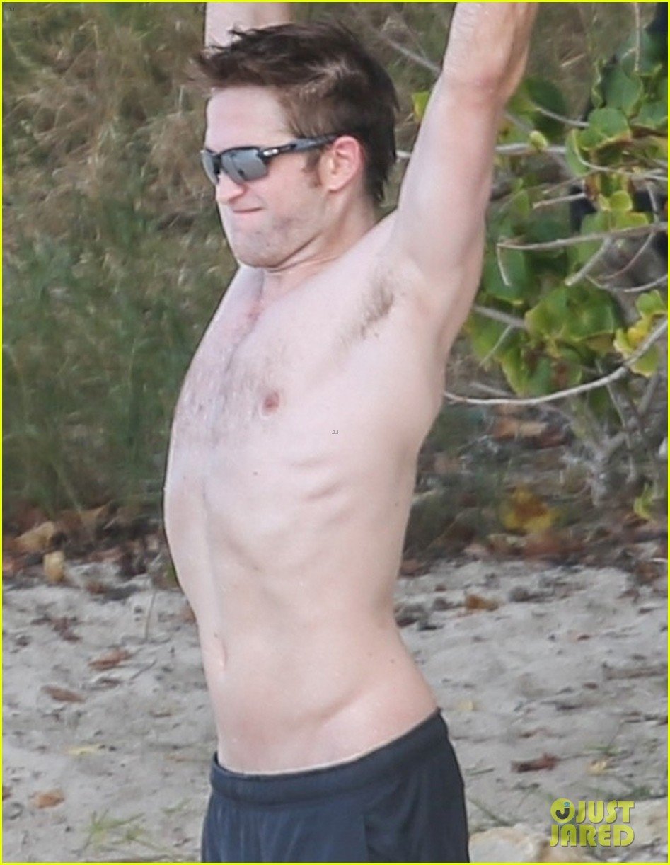 robert pattinson bares ripped body while shirtless in antigua 26