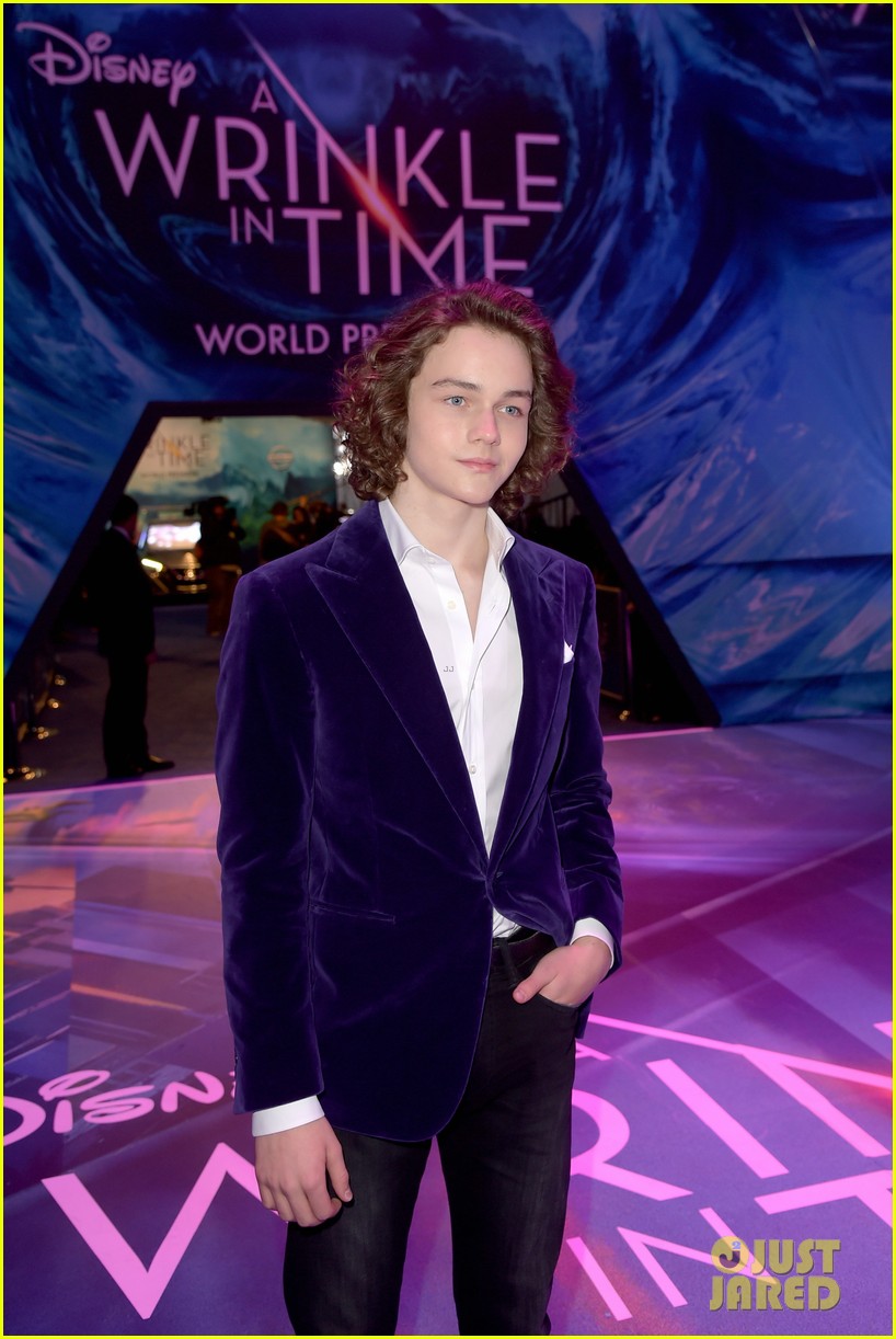 storm reid rowan blanchard and levi miller rock magical looks at a wrinkle in time premiere2 17
