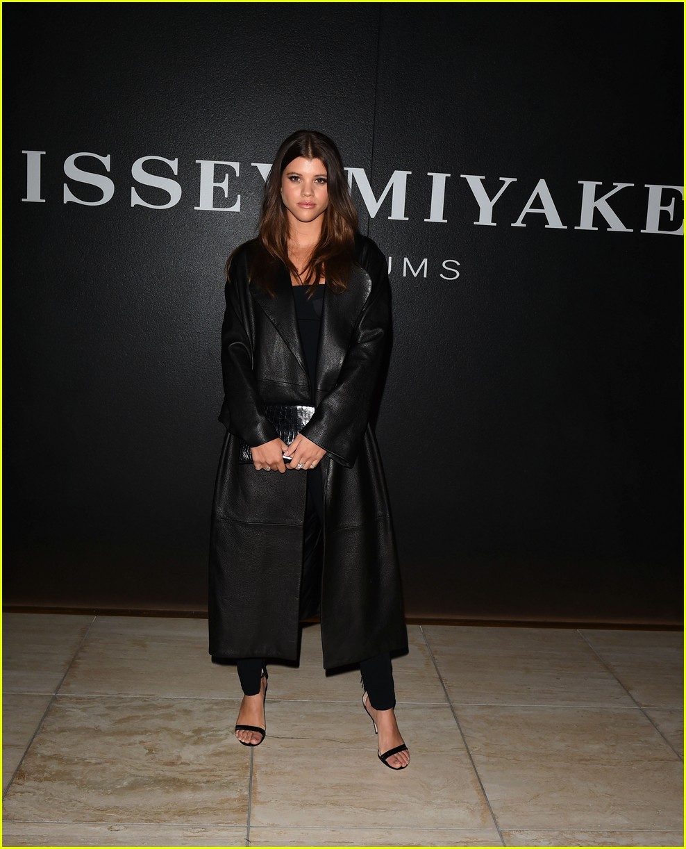 sofia richie and annalynne mccord team up for issey miyake fragrance launch 11