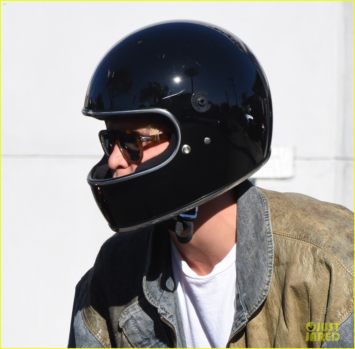 cody simpson takes his motorcycle for a spin around la 19