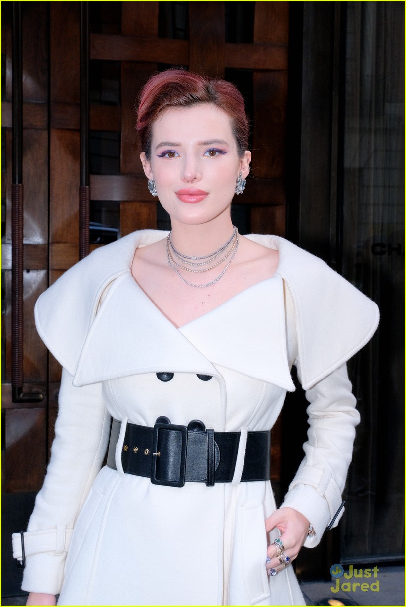bella thorne buy out theater midnight sun 10
